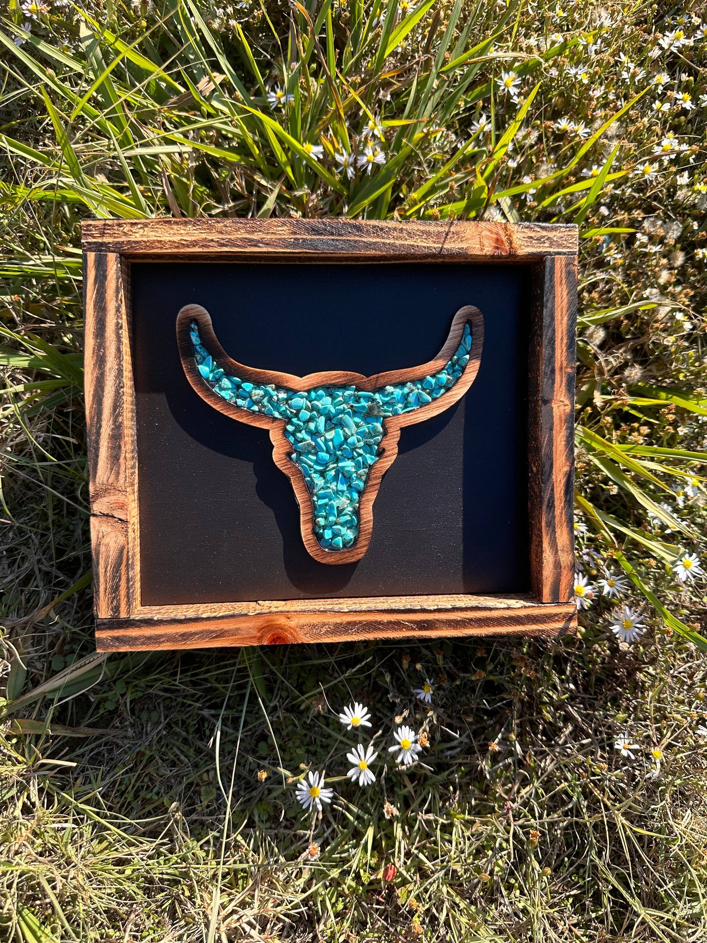 Small turquoise bullskull decor