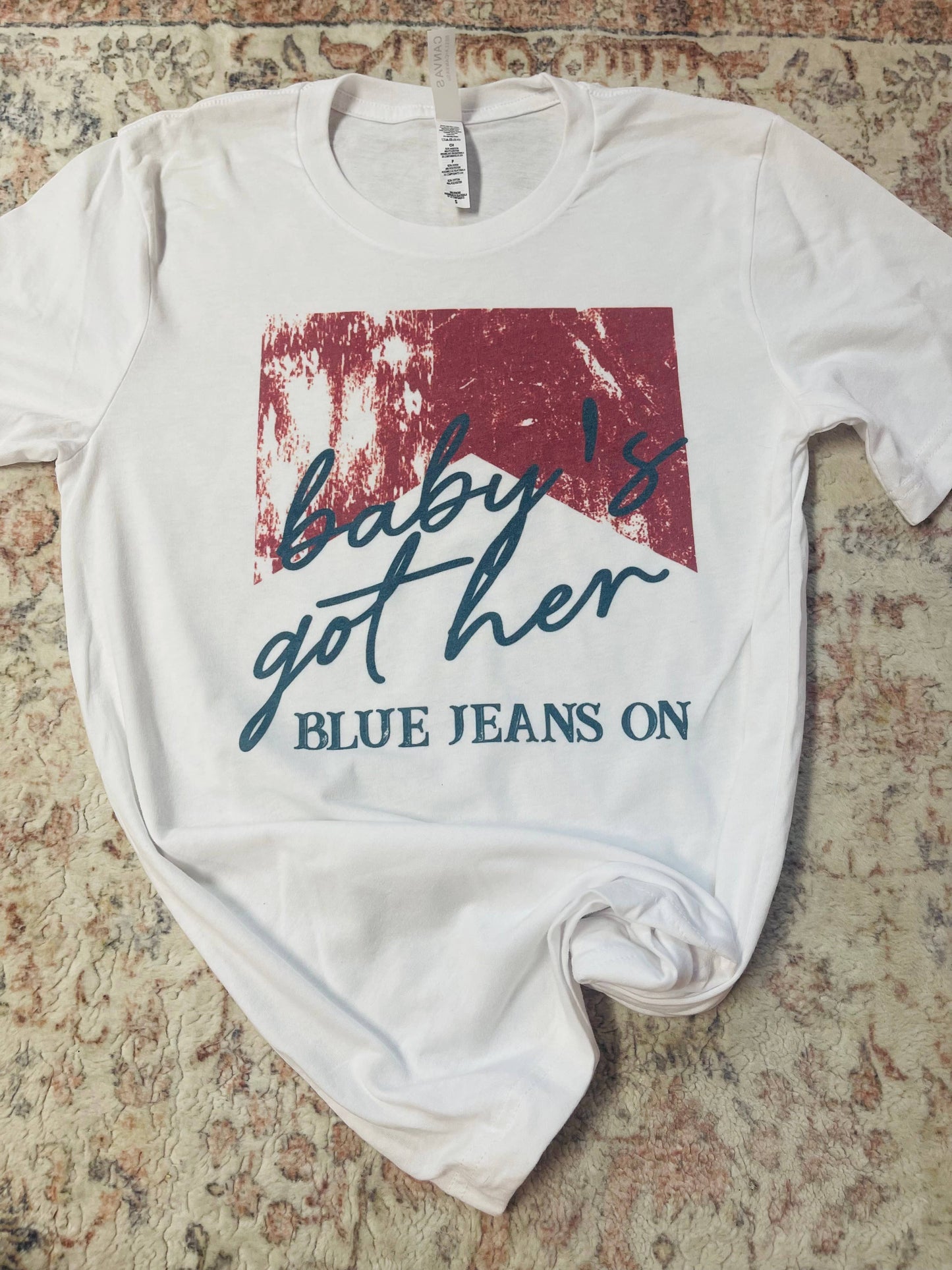 Baby got her blue jeans on Graphic T-shirt