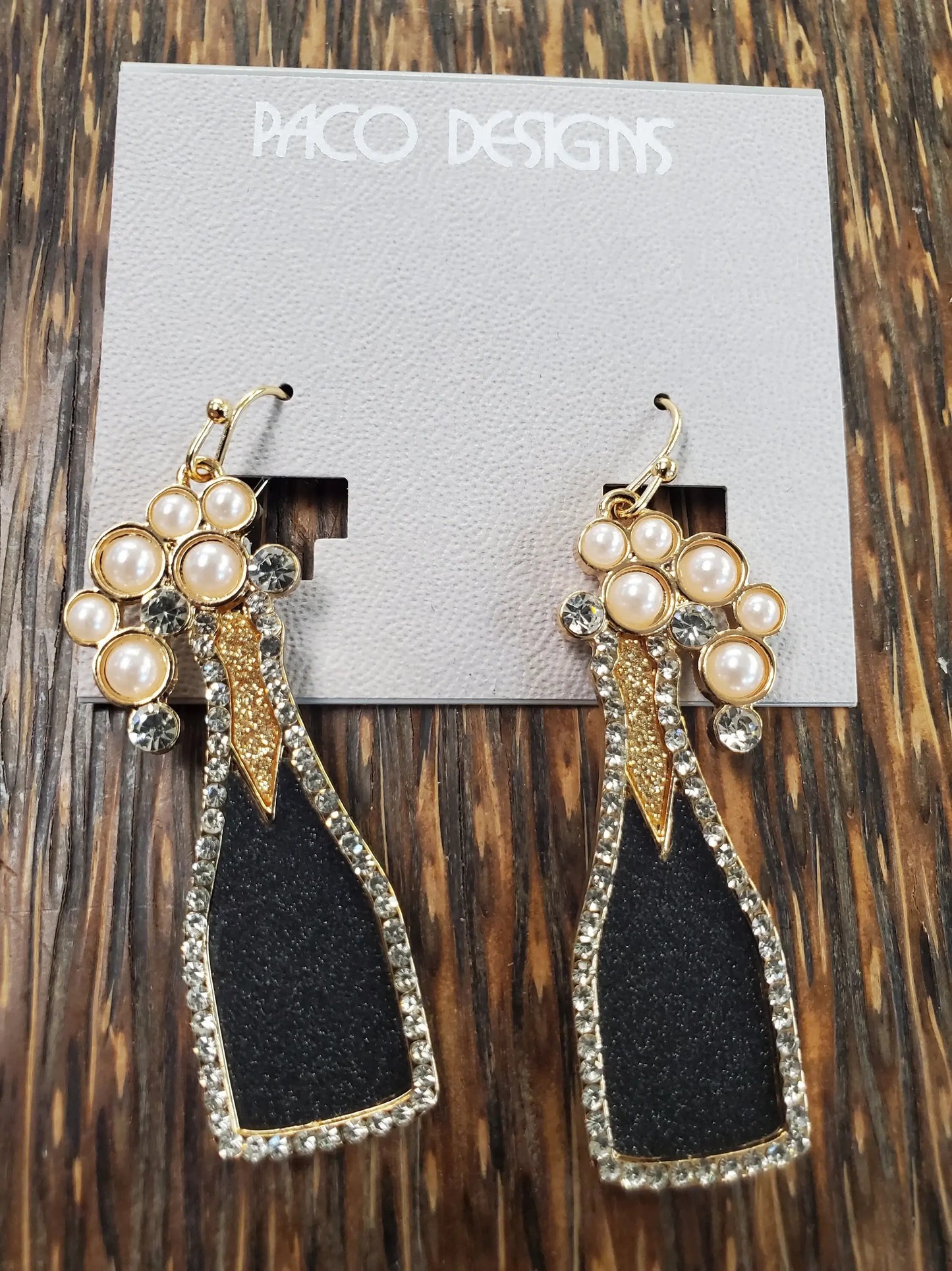 Gorgeous Crystal Champagne Bottle  Earrings. POP!