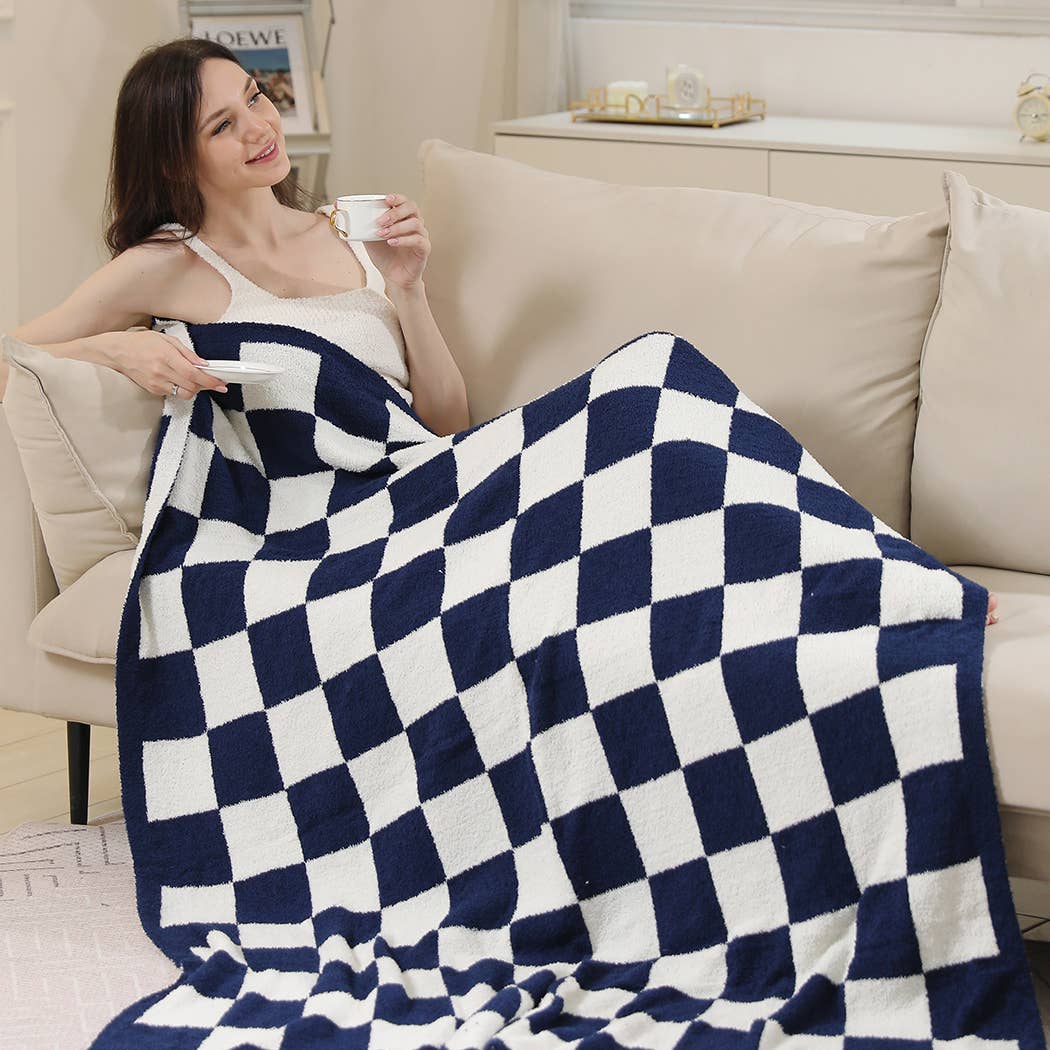 Checkerboard Patterned Throw Blanket