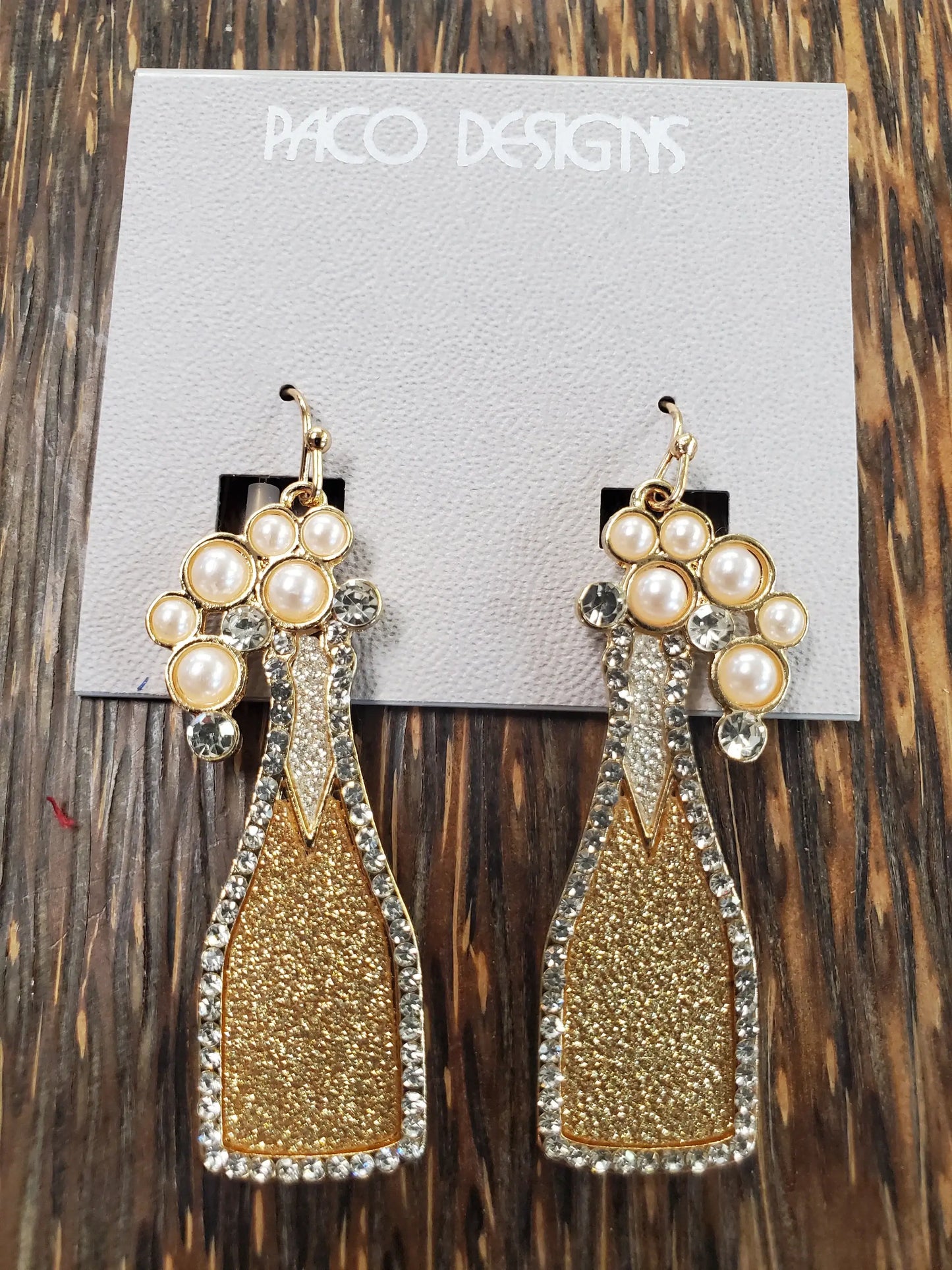 Gorgeous Crystal Champagne Bottle  Earrings. POP!