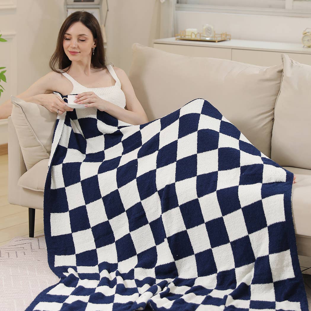 Checkerboard Patterned Throw Blanket