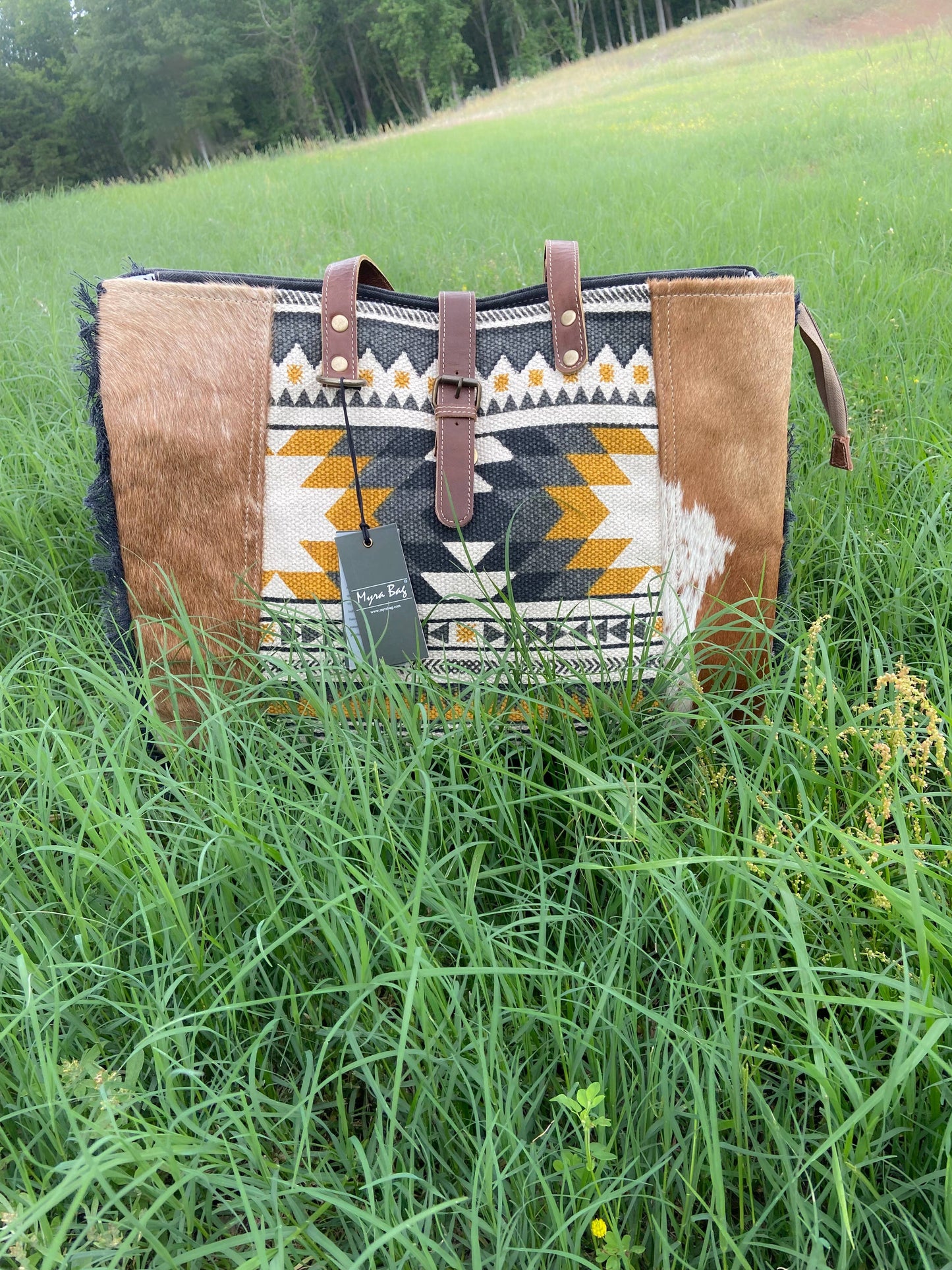 Aztec Western Cowhide Travel, Overnight Myra Weekender Bag