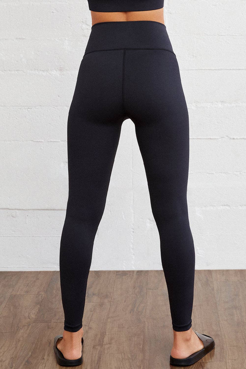 Arched Waist Seamless Active Leggings